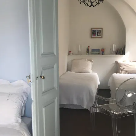 Bed & Breakfast Maison D'hotes